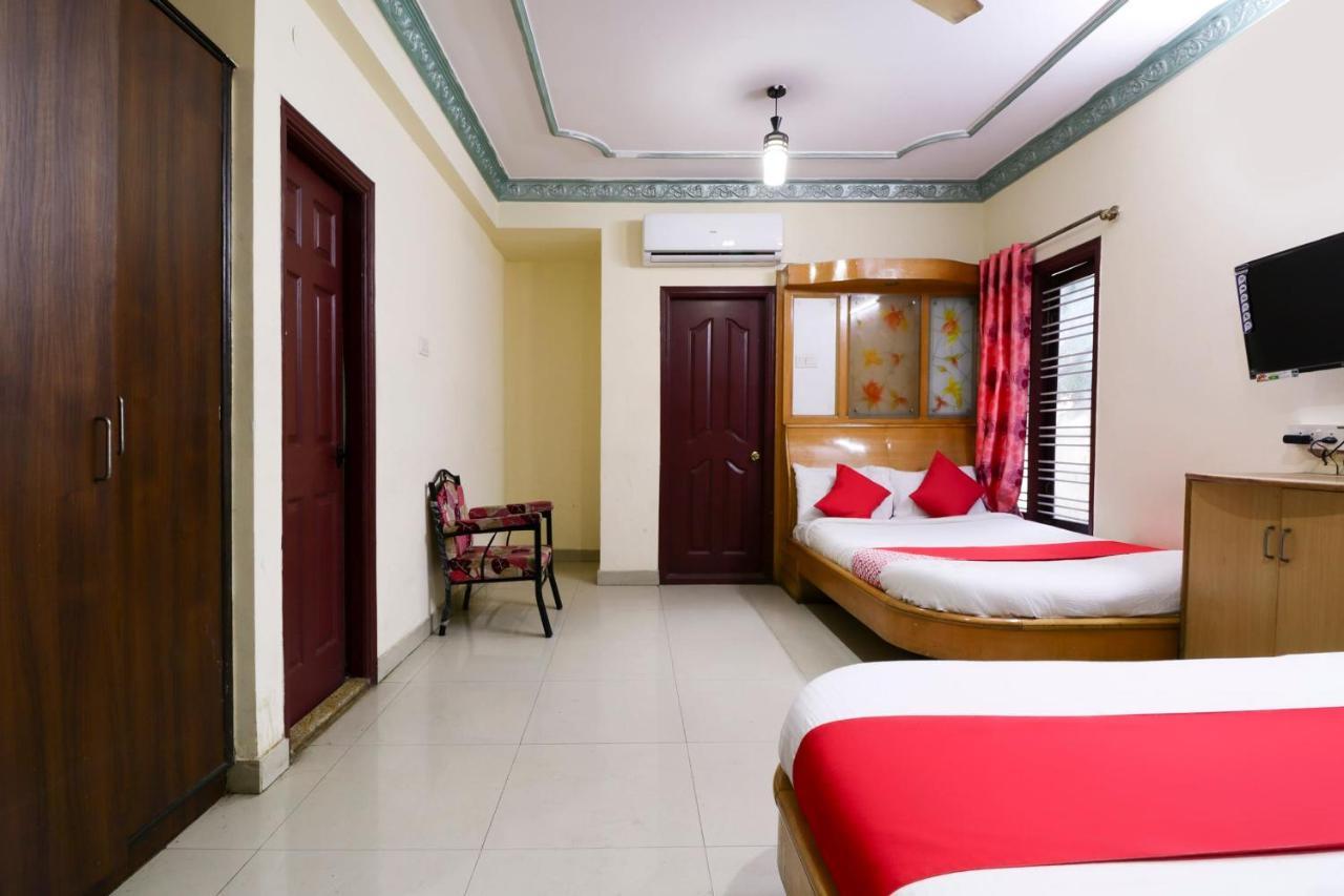 Oyo 71675 New Aishwarya Comforts Hotel Bangalore Luaran gambar
