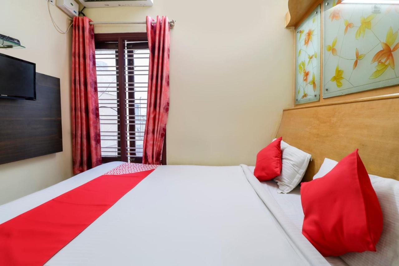 Oyo 71675 New Aishwarya Comforts Hotel Bangalore Luaran gambar
