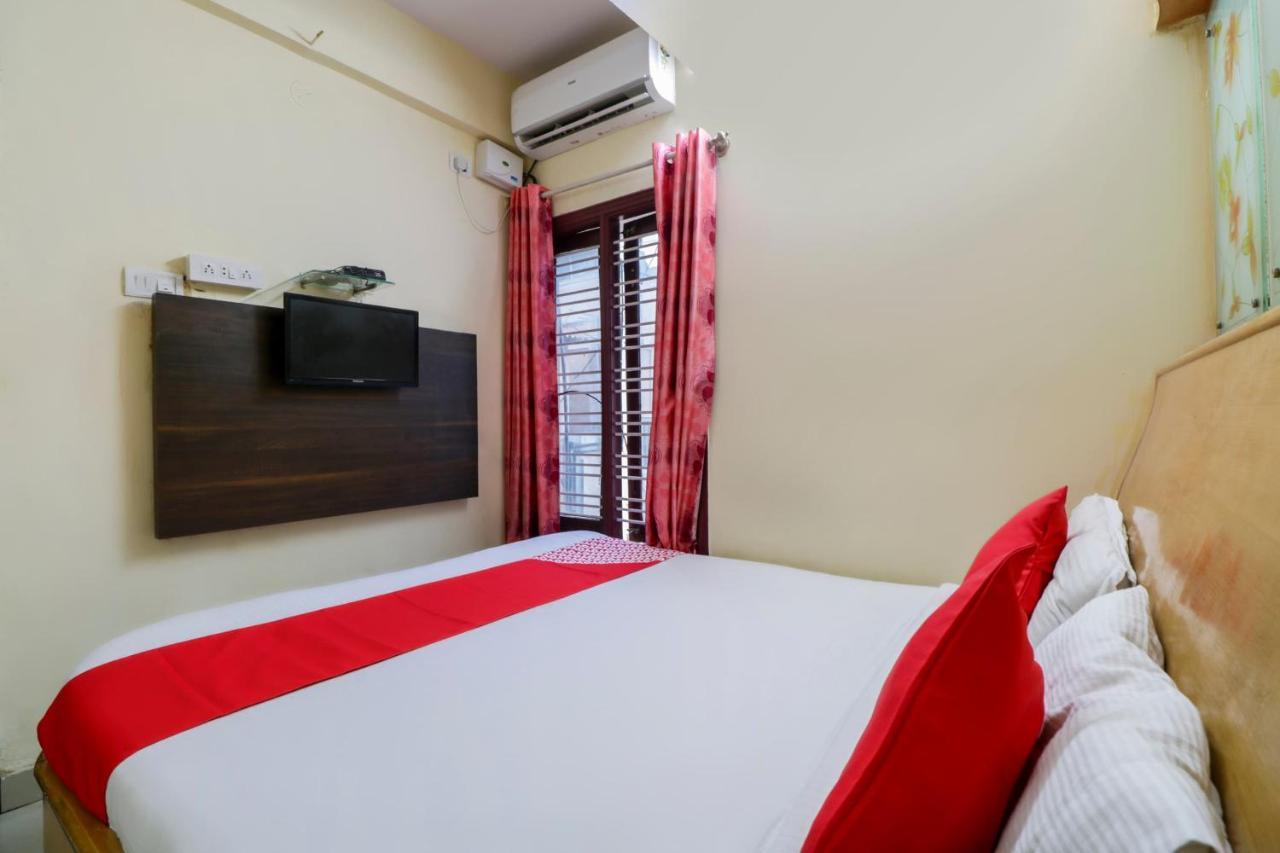 Oyo 71675 New Aishwarya Comforts Hotel Bangalore Luaran gambar