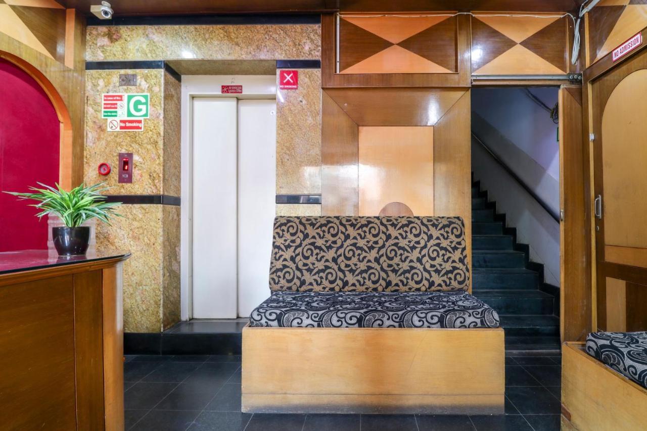 Oyo 71675 New Aishwarya Comforts Hotel Bangalore Luaran gambar